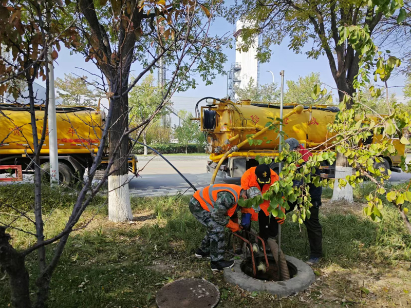 和凤镇厂区管道清洗